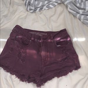 american eagle maroon shorts